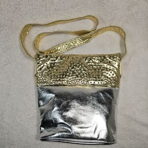 MANOLUCCI  CROSS BODY PURSE